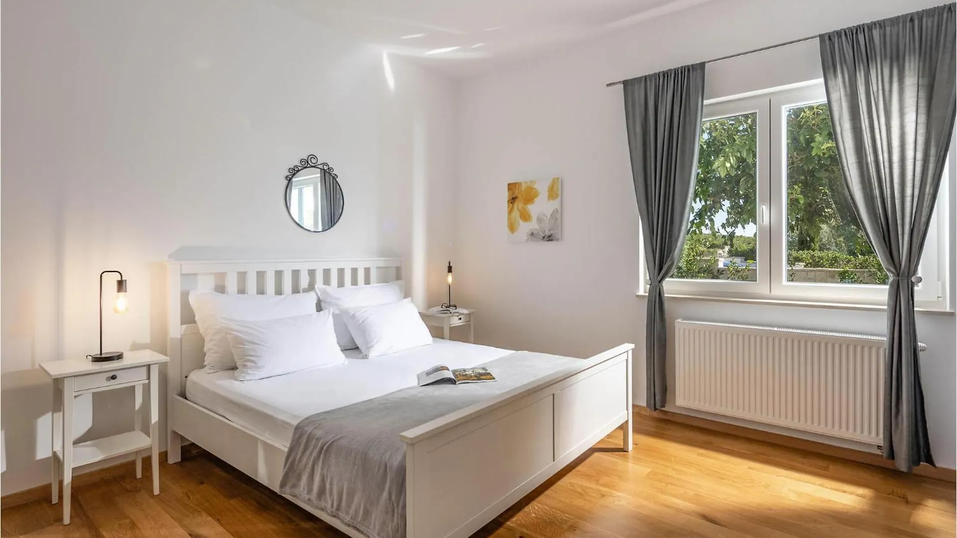 Villa Anica Debeljak 0*,