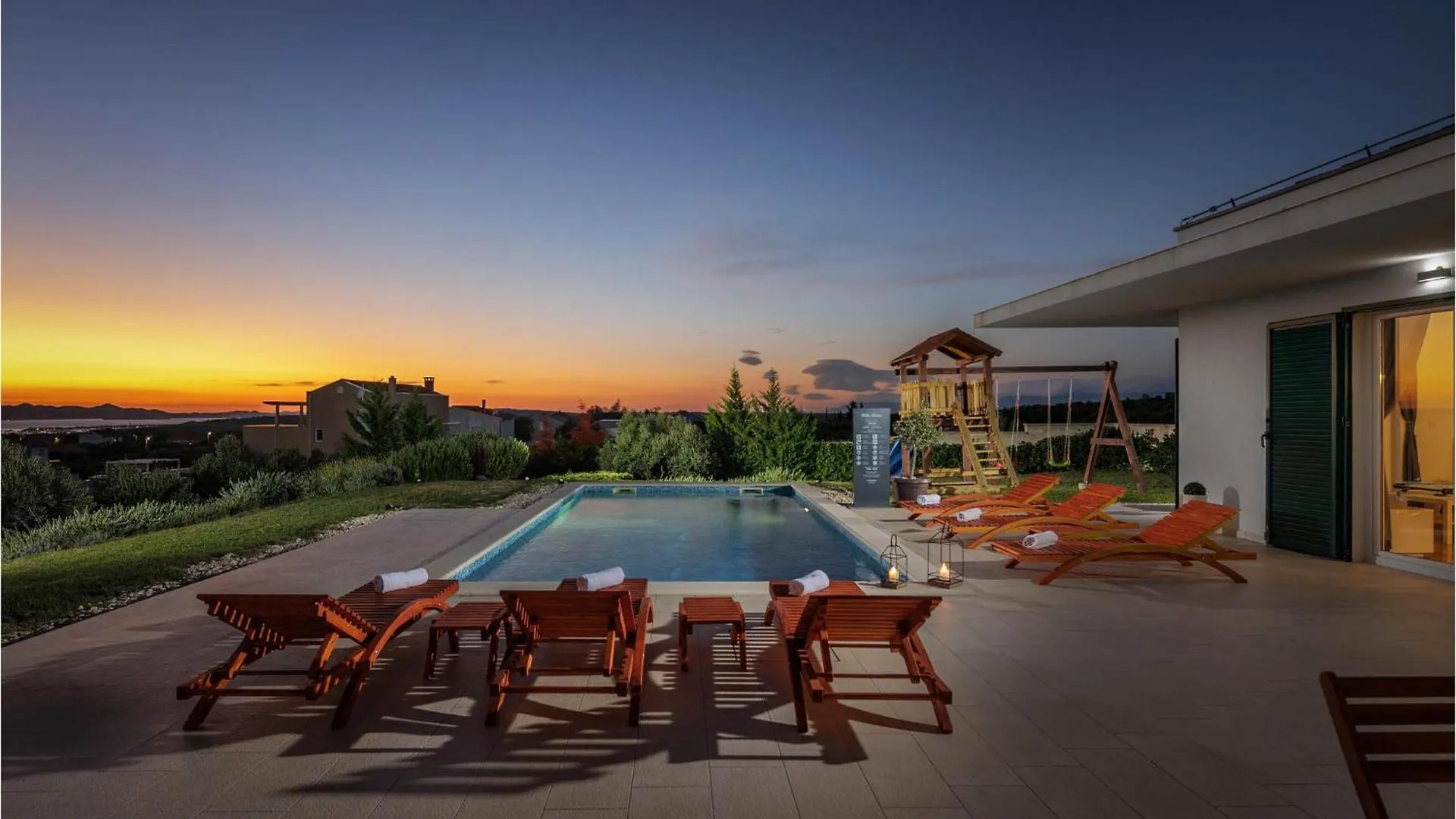 Holiday home Villa Anica Debeljak